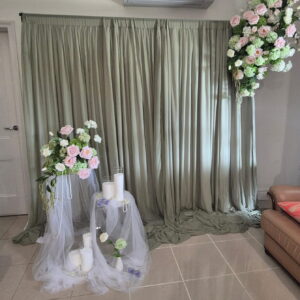 Plinths - Clear Square