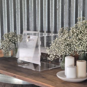 Interactive gift card corner for wedding guests